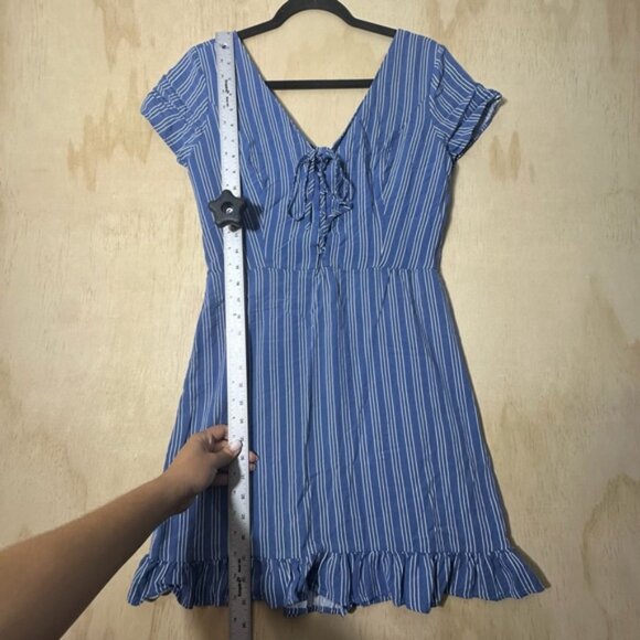 Hollister California Blue White Stripe Stretch Dress Size Large - Picture 3 of 10